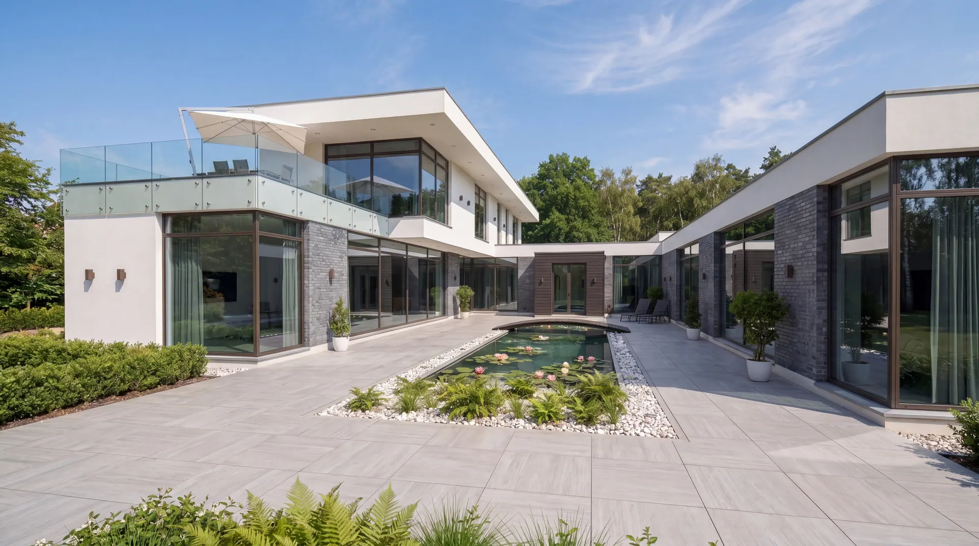 Hi-Tech Country House: gallery image 1.2