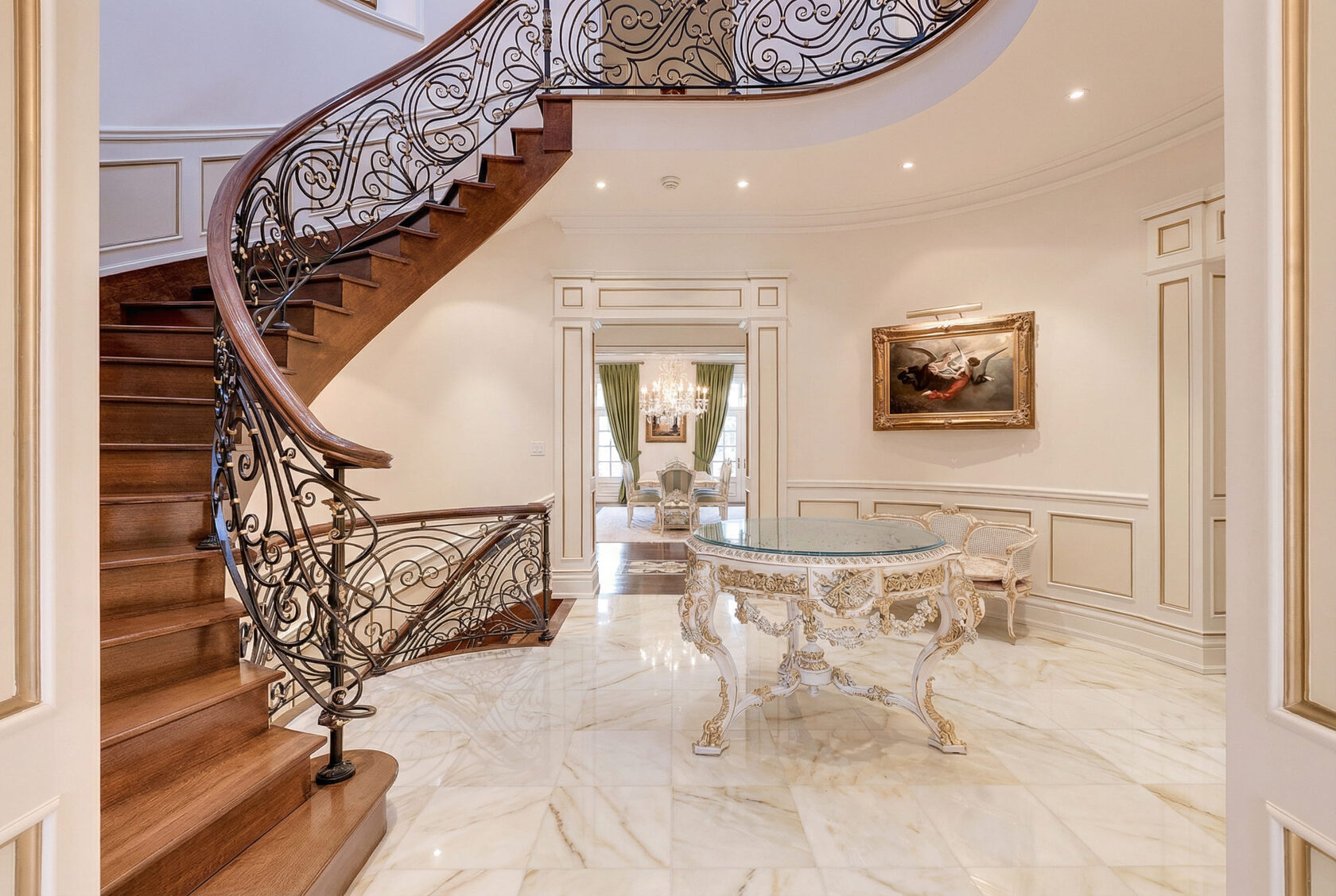 Aurora Estate gallery image 9.1